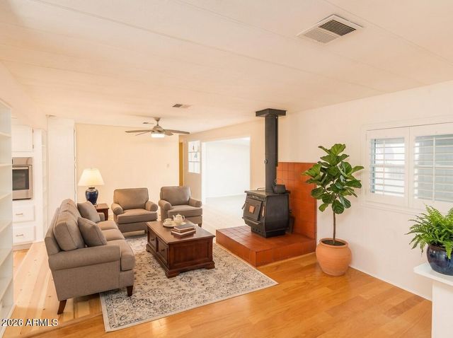 25 BUENA VISTA Lane, Sedona, AZ 86336