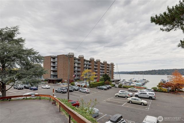 9500 Rainier Avenue S #311, Seattle, WA 98118