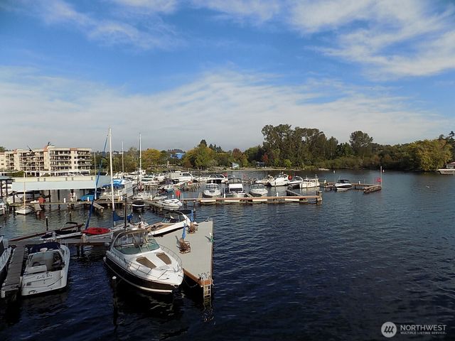 9500 Rainier Avenue S #311, Seattle, WA 98118