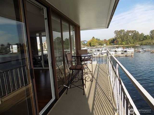 9500 Rainier Avenue S #311, Seattle, WA 98118