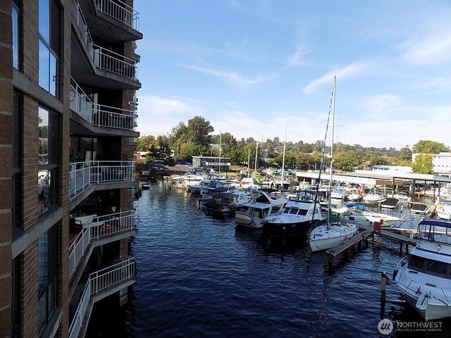 9500 Rainier Avenue S #311, Seattle, WA 98118