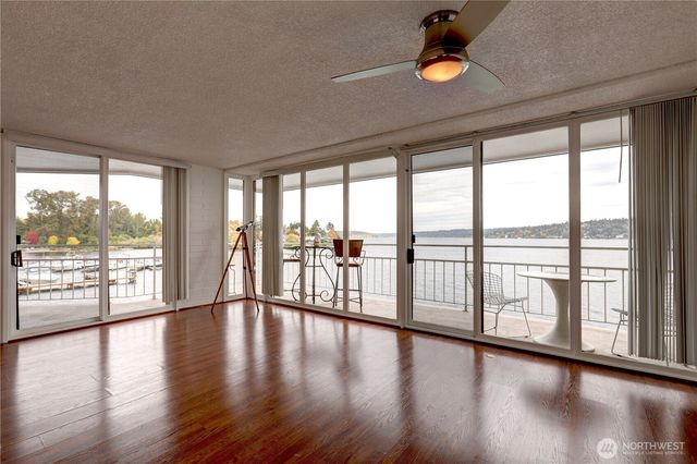 9500 Rainier Avenue S #311, Seattle, WA 98118