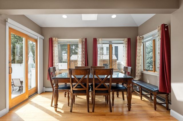 102 Narragansett Rd, Quincy, MA 02169
