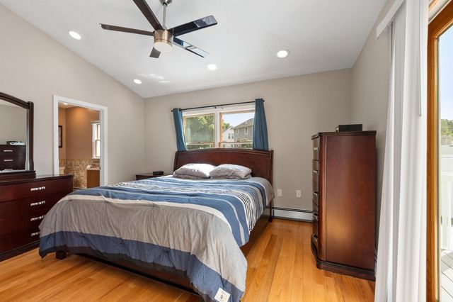102 Narragansett Rd, Quincy, MA 02169