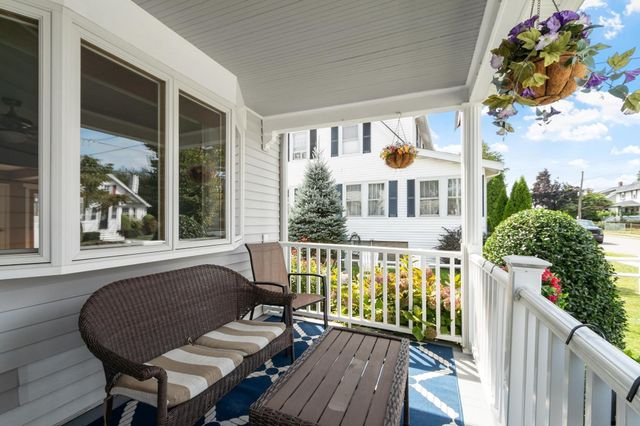 102 Narragansett Rd, Quincy, MA 02169