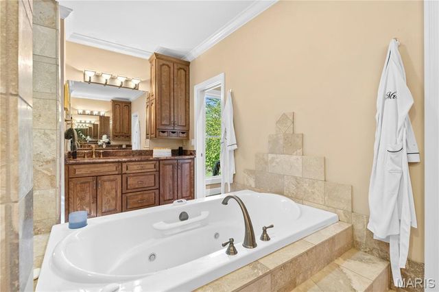 416 Kiefer Creek Road, Unincorporated, MO 63021