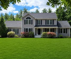 130 West Ridge Circle, Hopkinton, NH 03229