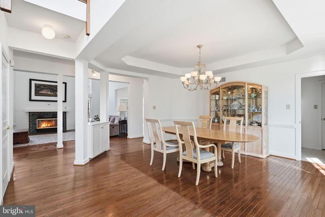 38 LENAPE DR, New Hope, PA 18938