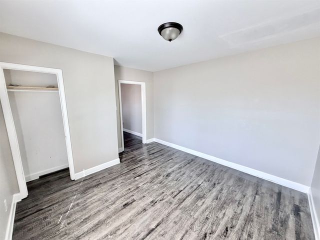 2261 HUNTER AVE, Memphis, TN 38108