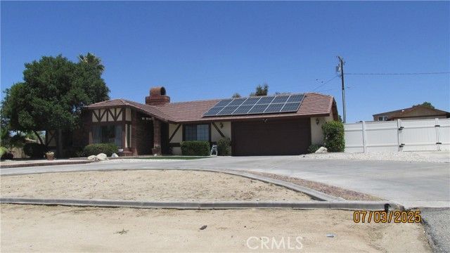 19824 Yucca Loma Road, Apple Valley, CA 92307