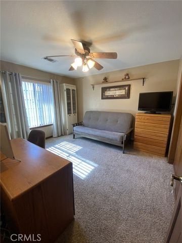 19824 Yucca Loma Road, Apple Valley, CA 92307