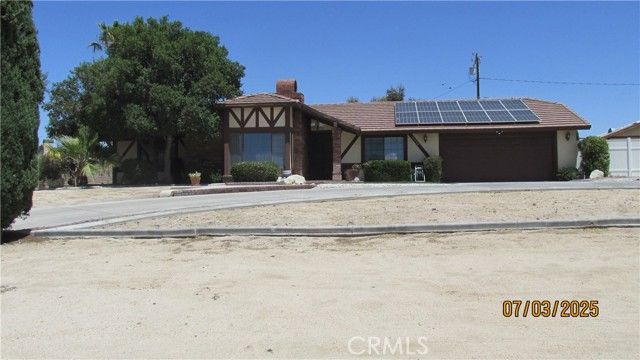19824 Yucca Loma Road, Apple Valley, CA 92307