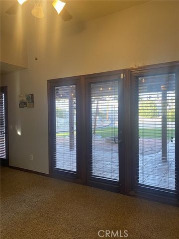 19824 Yucca Loma Road, Apple Valley, CA 92307