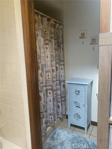 19824 Yucca Loma Road, Apple Valley, CA 92307