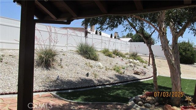 19824 Yucca Loma Road, Apple Valley, CA 92307