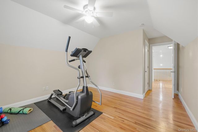 2 Pond Ridge Crossing, Newburgh, NY 12550