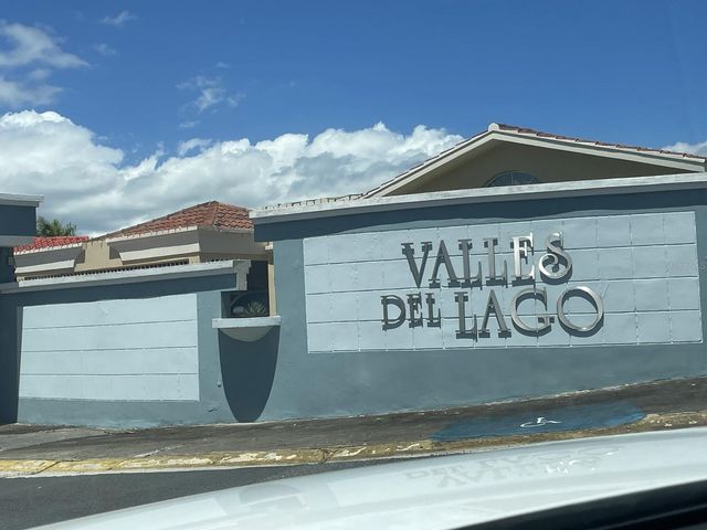 JACINTO, Caguas, PR 00725