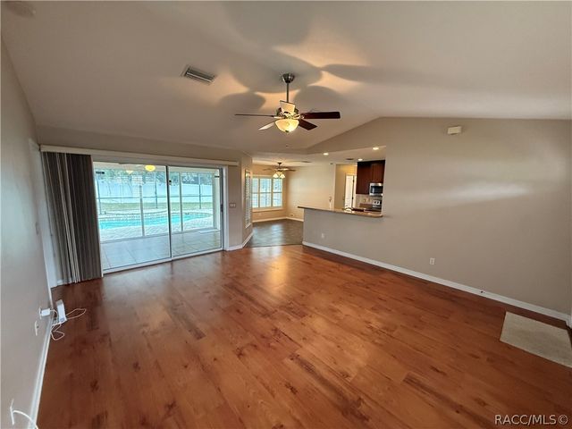 1035 S Brookfield Drive, Lecanto, FL 34461