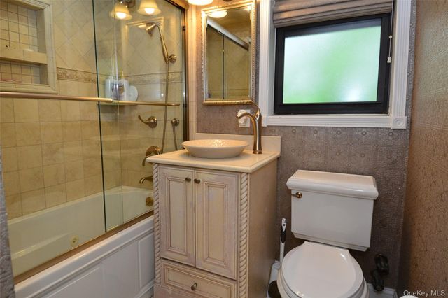 40 Rockledge Road 2A, Hartsdale, NY 10530