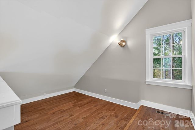 155 N Fork Road, Black Mountain, NC 28711