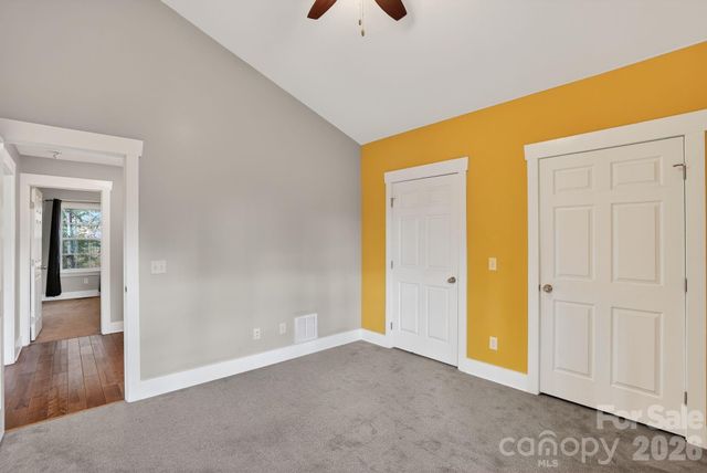 155 N Fork Road, Black Mountain, NC 28711