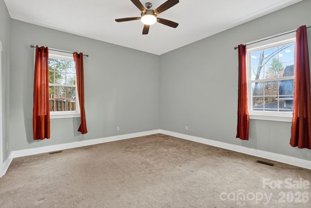 155 N Fork Road, Black Mountain, NC 28711