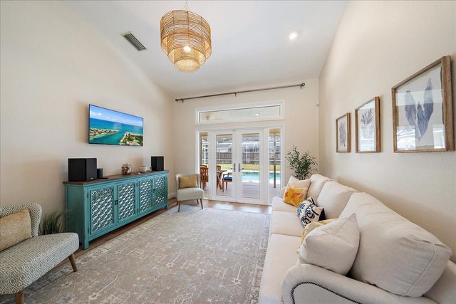 4424 DIAMOND CIRCLE W, Sarasota, FL 34233