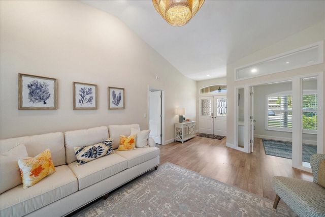 4424 DIAMOND CIRCLE W, Sarasota, FL 34233