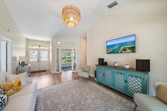 4424 DIAMOND CIRCLE W, Sarasota, FL 34233