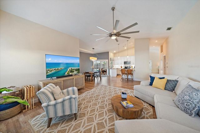 4424 DIAMOND CIRCLE W, Sarasota, FL 34233