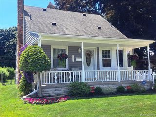 1577 Pagel Avenue, Lincoln Park, MI 48146