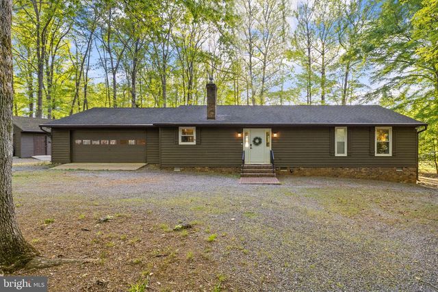 154 BECKY CT, Bumpass, VA 23024