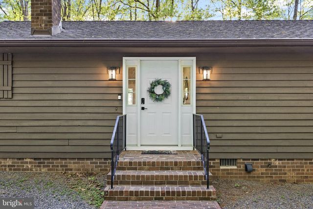 154 BECKY CT, Bumpass, VA 23024