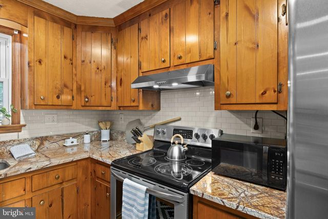 154 BECKY CT, Bumpass, VA 23024