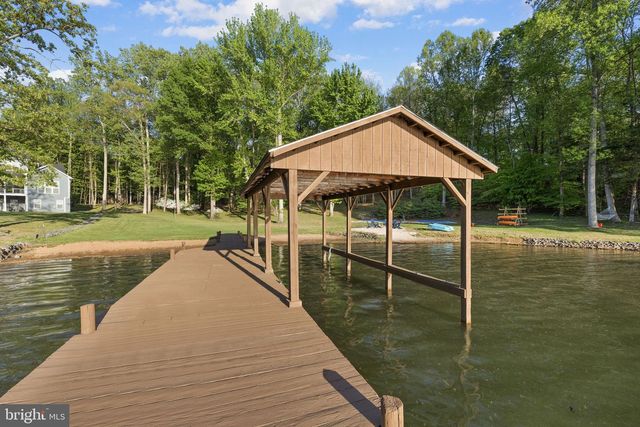 154 BECKY CT, Bumpass, VA 23024