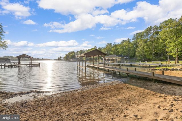 154 BECKY CT, Bumpass, VA 23024