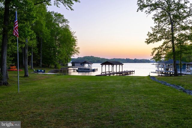 154 BECKY CT, Bumpass, VA 23024