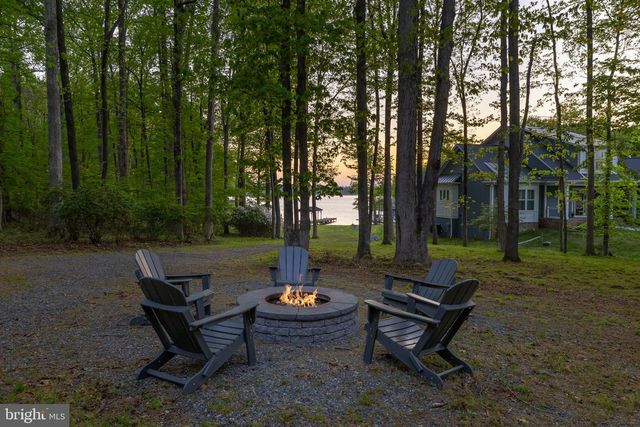 154 BECKY CT, Bumpass, VA 23024