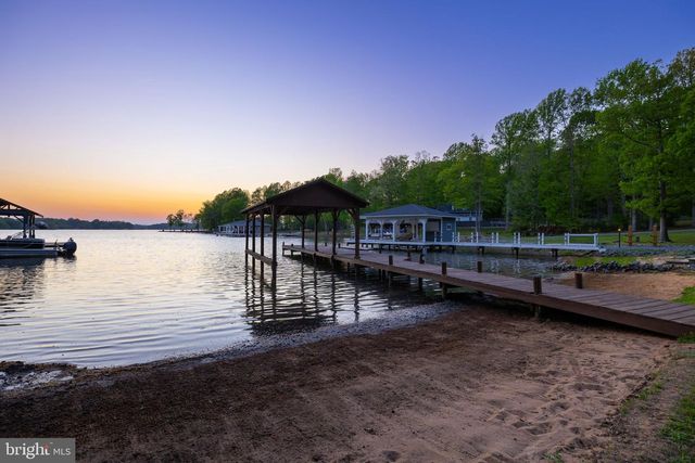 154 BECKY CT, Bumpass, VA 23024