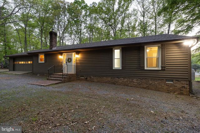154 BECKY CT, Bumpass, VA 23024