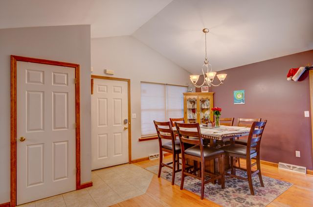 4104-2 Sumac Road, Valparaiso, IN 46383