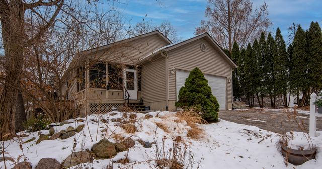 4104-2 Sumac Road, Valparaiso, IN 46383