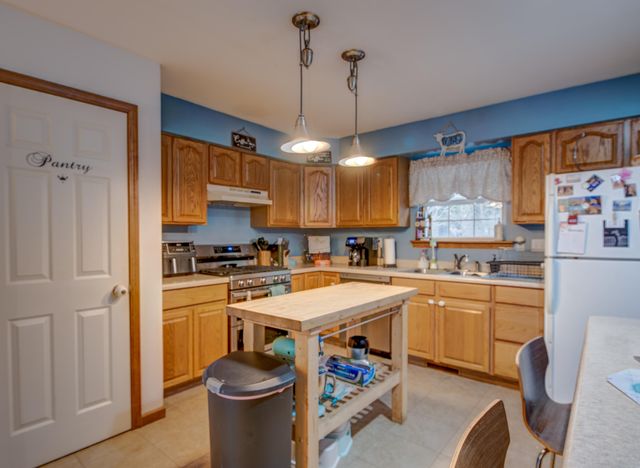 4104-2 Sumac Road, Valparaiso, IN 46383