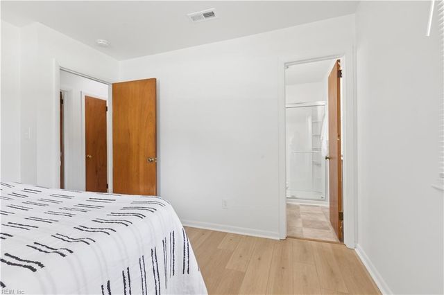 98 Fort Worth ST, Hampton, VA 23669