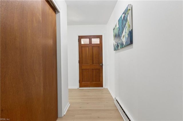 98 Fort Worth ST, Hampton, VA 23669