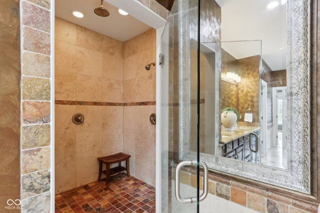 14575 Geist Ridge Drive, Fishers, IN 46040