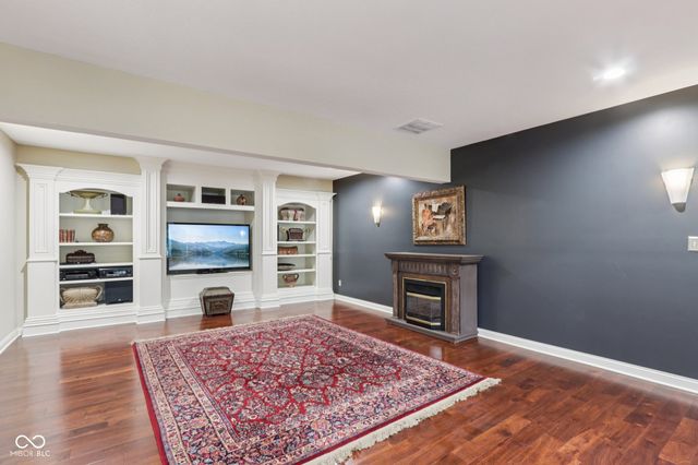 14575 Geist Ridge Drive, Fishers, IN 46040