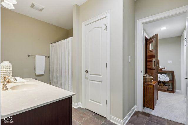 14575 Geist Ridge Drive, Fishers, IN 46040