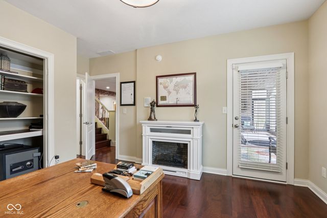 14575 Geist Ridge Drive, Fishers, IN 46040