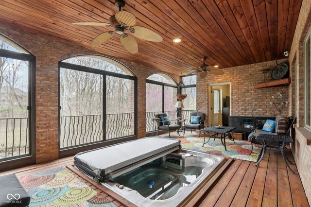 14575 Geist Ridge Drive, Fishers, IN 46040